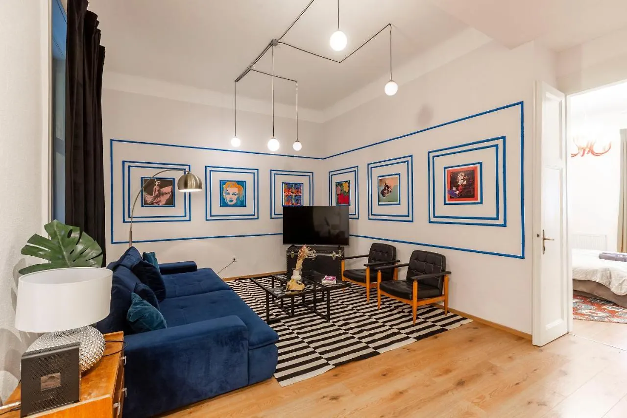 Deluxe Dohany Residence Next To The New York Cafe 부다페스트 0*,