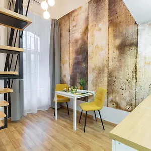  Apartment Holidays Cosy